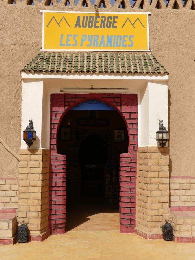 Les Pyramides Hotel Мерзуга Экстерьер фото