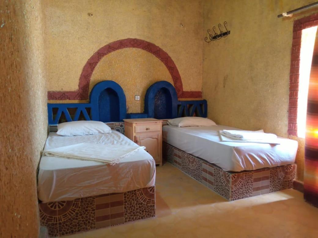 Les Pyramides Hotel Мерзуга Экстерьер фото
